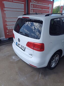 VW Touran TGI CNG r.v.2015 původ CR - 5
