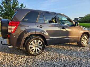 Suzuki Grand Vitara 2.4 Limited Edition benzin facelift 4x4 - 5