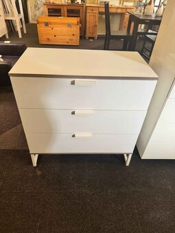 Pěkná 3 šupliková komoda Ikea - 5