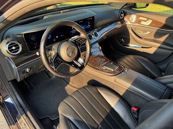 Mercedes benz E300De facelift,krásná výbava,servis Mercedes - 5