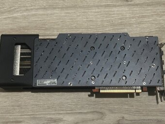 Grafická karta AMD Radeon RX 6800 XT XFX SWFT 16GB - 5