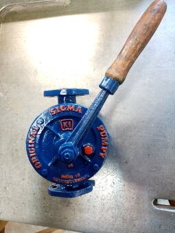 Ruční pumpa na vodu - 5