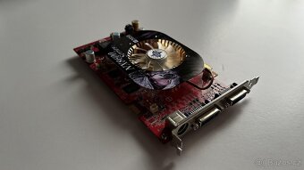 MSI NX8600GT OC Edition / 256MB - 5