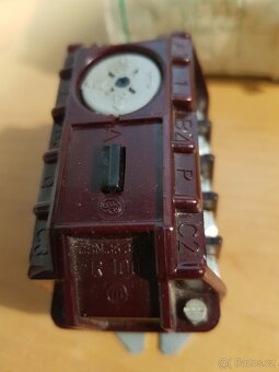 jistící nadproudové relé R100 1,8-2,8A - 5