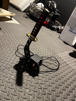 Thrustmaster ts pc racer s volantem ferrari + rucni brzda - 5