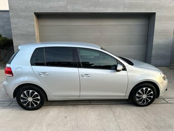 Volkswagen Golf 6 1.6 MPi 75kW Rv.2011 1 Majitel Původ CZ - 5