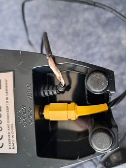 Prodám sluchátka Sennheiser - 5