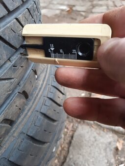 Prodám-letní gumy Citroen C1 - 155/65 - R14 T - 5