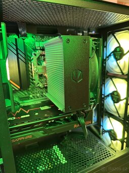 Herní PC sestava + monitor + periferie – výborný stav - 5