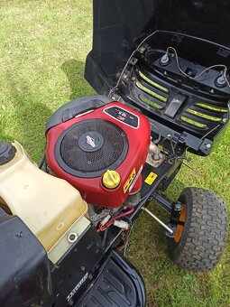 Zahradní traktor Partner 12592RB( Husqvarna) - 5