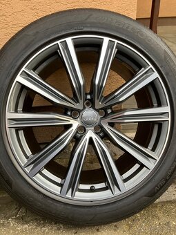 Letní sada Audi Q8 R21 - 5