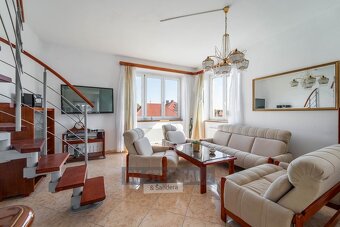 Prodej rodinného domu (207 m2), zahrada 942 m2 - Pacov, Tábo - 5