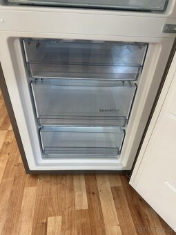 Lednice s mrazákem Gorenje (144) - 5