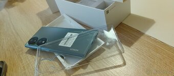 Honor 70 5G - 8/256  oled display 6.67 pal - 5