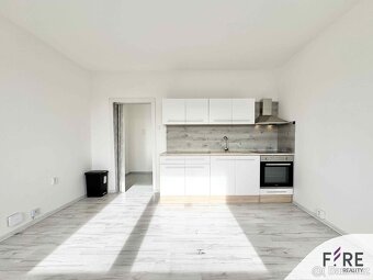 Prodej bytu 2+kk po rekonstrukci. Liberec, Burianova ulice - 5