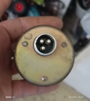 Staré kontrolky a jiné součástí auto moto - 5