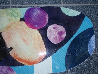 PĚKNÝ DÍVČÍ NABROUŠENÝ SNOWBOARD TRANS 120 CM+VÁZÁNÍ S - 5