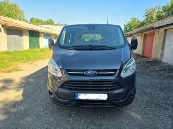 Ford Tourneo Custom 2,2tdci 114kw Titanium model 2015 - 5