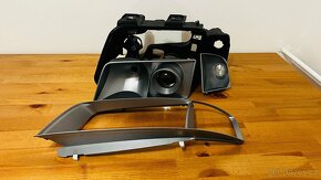 Audi A6 C5 - 4.2 V8 - světla - 5