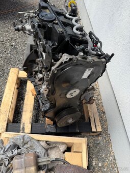 Prodám motor Renault 1,6 Bitdi.118 kw. - 5