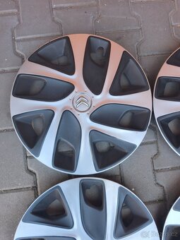Kryty kol Citroën - 16' - 5