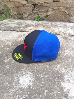 FOX Menzell 210 Fitted - 5