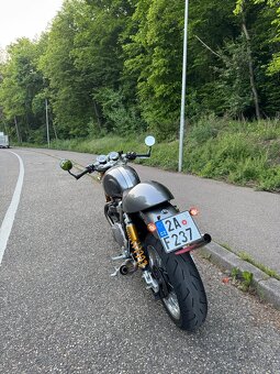 Triumph Thruxton 1200R - 5