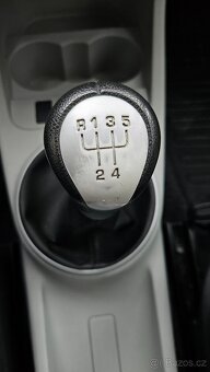 Škoda Fabia 76 021km - 5