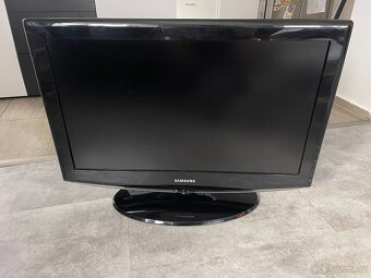 Samsung LE32R86BD - 5