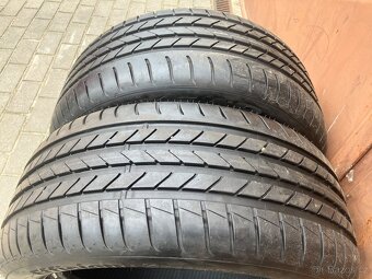 Prodám pneu Goodyear 245/50r18 - 5