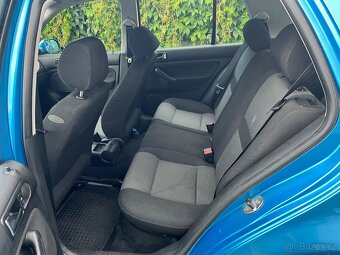 Volkswagen Golf IV 1.6 77kW, benzín, r.v. 2003 - 5