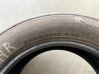 prodám letní pneumatiky 205/60/16 Nexen a Falken celá sada - 5