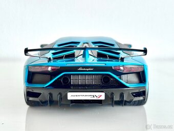 Lamborghini Aventador SVJ - AUTOart 1:18 - 5