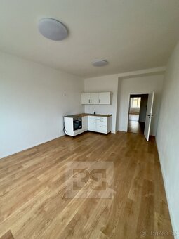 Prodej bytu 2+kk, 51 m2 - Praha - Smíchov, ev.č. N08194 - 5