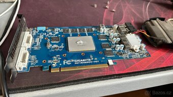Grafika GIGABYTE GTX 460 OC Rev. 1.0 1 GB - 5