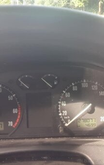 Skoda fabia 1.4 mpi - 5