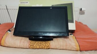 3ks monitory-prodám po 150kč - kus - 5