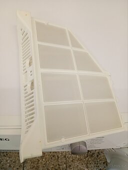 Sušička prádla s tepelným čerpadlem AEG (01) - 5