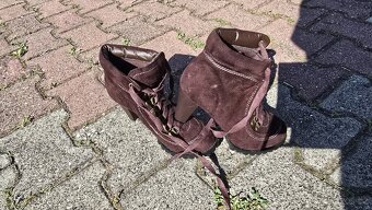 Dánské boty na podpatku - 5