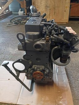 MOTOR KUBOTA Z402 - 5