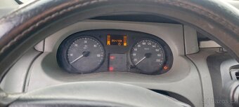 Opel vivaro 2L 84kW - 5