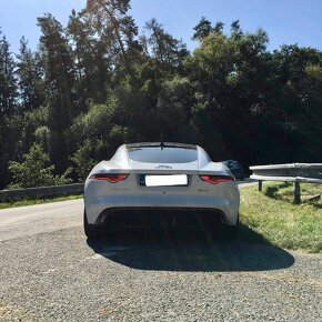 Sportovní vozidlo Jaguar F-type - 5