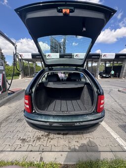 (Rezerva od 01.06)Pronajen vozu škoda fabie kombi - 5