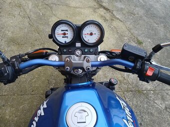 Honda Hornet 600 - 5