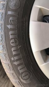 Mercedes-benz pneu s disky kryty a snímače TPMS 215/60 R17 - 5