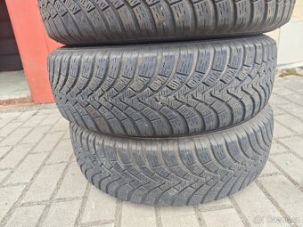 Zimní Falken 215/70R16 100H - 5
