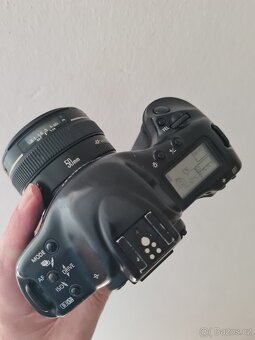 Canon EOS 1V - 5