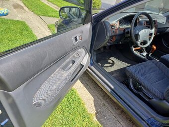 HONDA CIVIC 15i LS VTEC, 84kw - 5