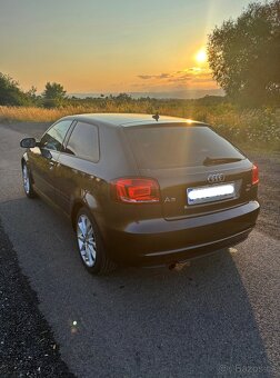 Audi A3 2.0 TDI S-line, r.v. 2010, 103 kW, manuál - 5