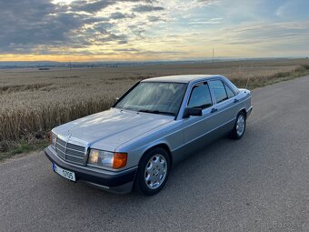 Mercedes-Benz 190 E - 5